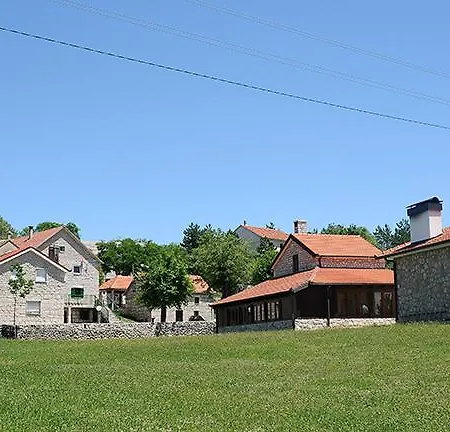 Zdravko Eco Village * Imotski